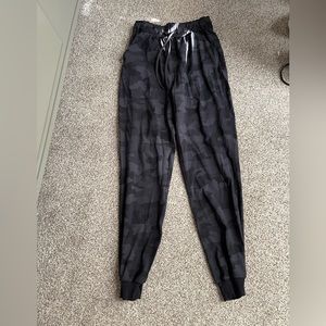 lululemon camo joggers